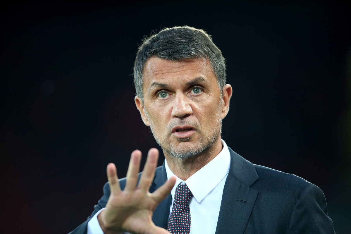 Liverpool FC v AC Milan: Group B - UEFA Champions League LIVERPOOL, ENGLAND - SEPTEMBER 15: AC Milan Technical Director, Paolo Maldini gestures before the UEFA Champions League group B match between Liverpool FC and AC Milan at Anfield on September 15, 2021 in Liverpool, United Kingdom. Photo by Simon Stacpoole/Offside/Offside via Getty Images Liverpool England United Kingdom *** Liverpool FC gegen AC Mailand Gruppe B UEFA Champions League LIVERPOOL, ENGLAND 15. SEPTEMBER Technischer Direktor des AC Mailand, Paolo Maldini, gestikuliert vor dem Spiel der Gruppe B der UEFA Champions League zwischen Liverpool FC und AC Mailand in Anfield am 15. September 2021 in Liverpool, Vereinigtes Königreich Foto von Simon Stacpoole Offside Offside via Getty Images Liverpool England Vereinigtes Königreich PUBLICATIONxINxGERxSUIxAUTxONLY Copyright: xSimonxStacpoole/OffsidexOffside 775700725