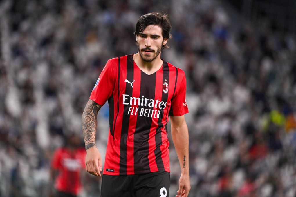 Photo Marco Alpozzi/LaPresse September 19, 2021 Turin, Italy soccer Juventus Vs Milan - Italian Football Championship League A TIM 2021/2022 - Allianz Stadium In the pic: Sandro Tonali A.c. Milan PUBLICATIONxNOTxINxITAxFRAxCHN Copyright: xMarcoxAlpozzi/LaPressex