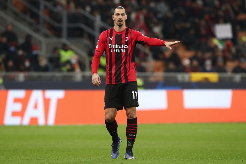 MILAN, ITALY - DECEMBER 07: Zlatan Ibrahimovic of AC Milan gestures during the UEFA Champions League group B match between AC Milan and Liverpool FC at Giuseppe Meazza Stadium on December 07, 2021 in Milan, Italy. (Photo by Marco Luzzani/Getty Images)