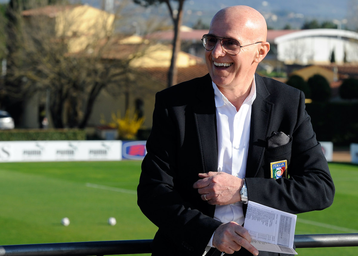 Sacchi says Messi no Maradona