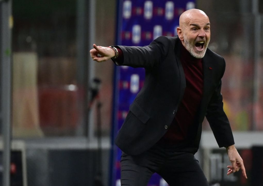 AC Milan's Italian head coach Stefano Pioli reacts during the Italian Serie A football match AC Milan and AS Roma at the San Siro stadium in Milan on January 6, 2022. (Photo by Miguel MEDINA / AFP) (Photo by MIGUEL MEDINA/AFP via Getty Images)