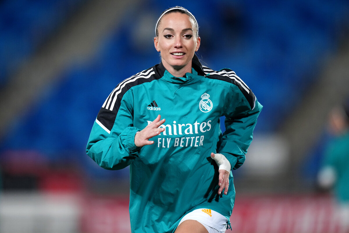 Kosovare Asllani of AC Milan in action during the Women Serie A match  News Photo - Getty Images