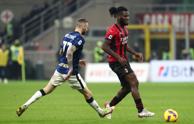Franck Kessie of AC Milan is challenged by Marcelo Brozovic of FC Internazionale