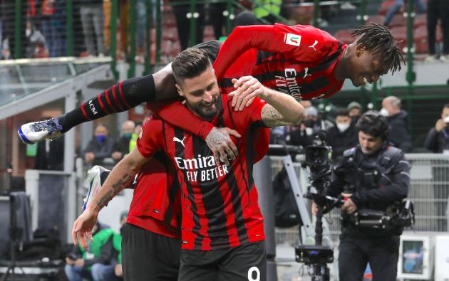 Olivier Giroud of AC Milan celebrates his second goal with his team-mate Rafael Leao
