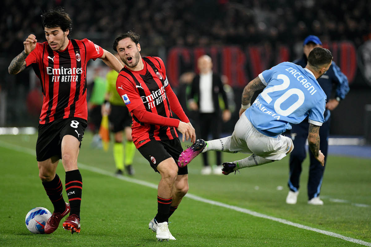 Serie A [  ] — AC Milan vs  Lazio Palpite: Under 2.5 Goals @1,66 O AC Milan não está num bom momento e  sofreu 6 empates nos últimos 10 jogos. Quanto