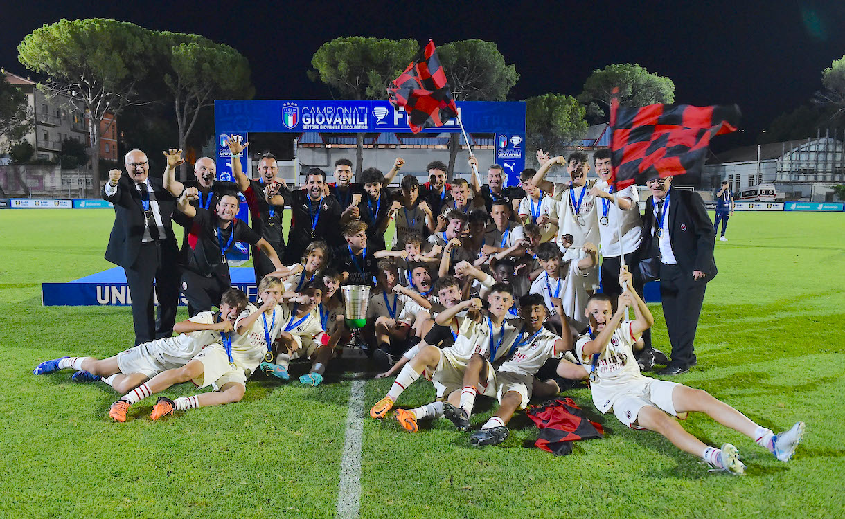Attachment More than anything mark Paolo Maldini 'proud' as Camarda's goal earns Milan U15s the Scudetto -  video