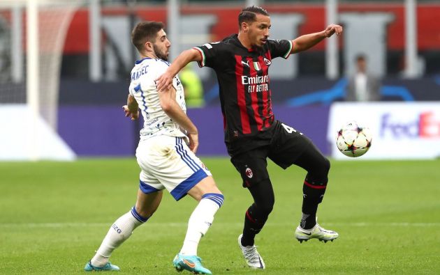 Ismael Bennacer (R) of AC Milan