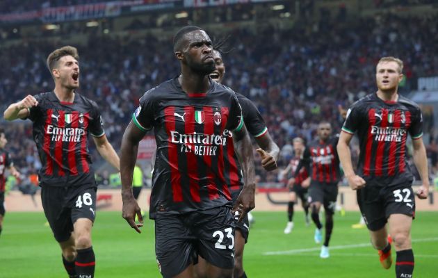 Fikayo Tomori (C) of AC Milan