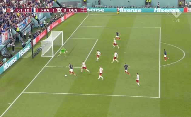 Hernandez assist France