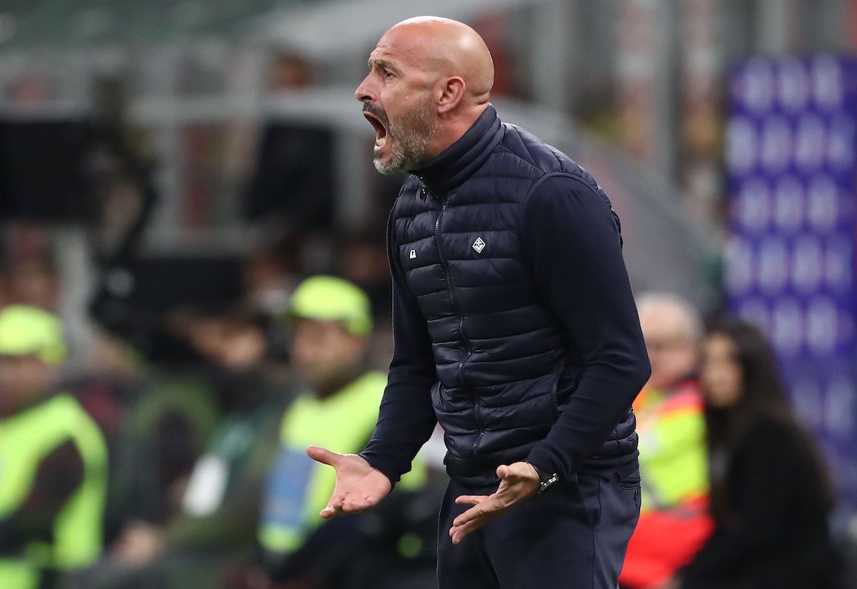 Milan, Italy. 01st May, 2022. Vincenzo Italiano , head coach of Afc  Fiorentina looks on during the Serie A match between Ac Milan and Acf  Fiorentina at Stadio Giuseppe Meazza on May,1