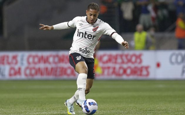 Vitor Roque