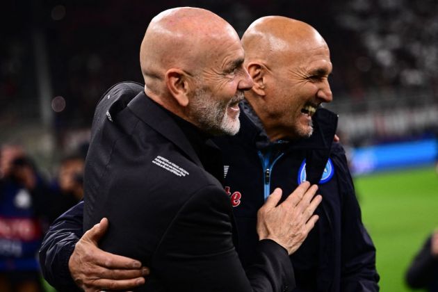 AC Milan's Italian coach Stefano Pioli (L) and Napoli's Italian coach Luciano Spalletti