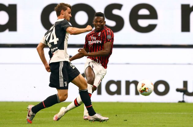 Rafael Leao (R) of AC Milan