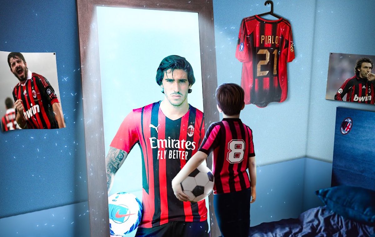  PUMA AC Milan Home Shirt 2022/23-S : Sports & Outdoors