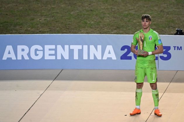 Italy's goalkeeper Sebastiano Desplanches