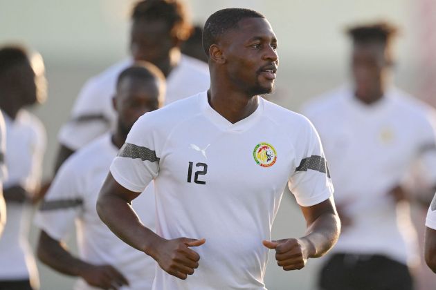 Senegal's defender #12 Fode Ballo-Toure