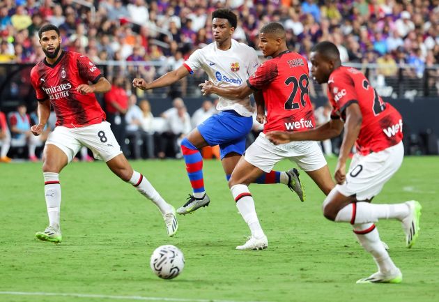 Milan defenders