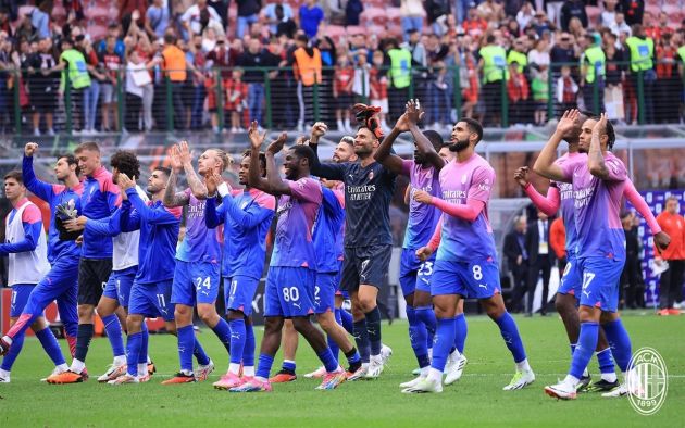 Milan players celebrating