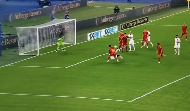 Watch: Leao gets off the mark for the season with incredible goal vs. Roma