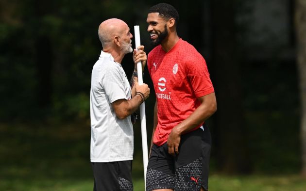 Head coach AC Milan Stefano Pioli and Ruben Loftus-Cheek