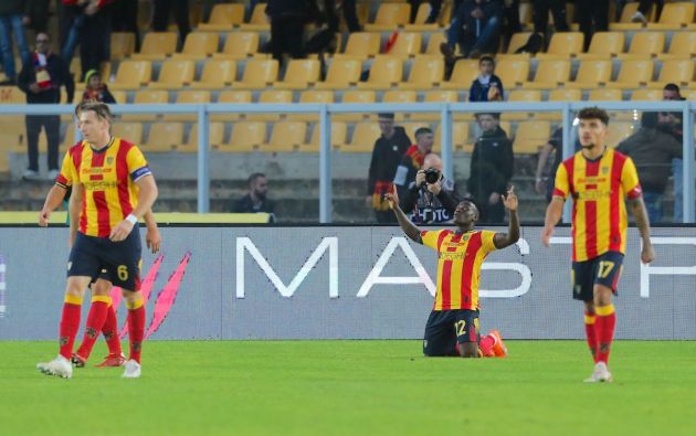 Lecce's Zambian midfielder #22 Lameck Banda