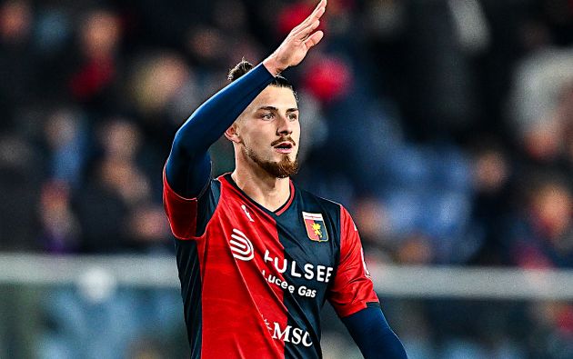 Radu Dragusin of Genoa