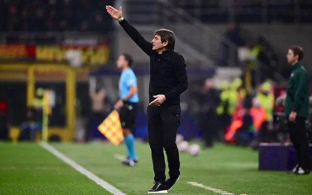 Tottenham Hotspur's Italian head coach Antonio Conte