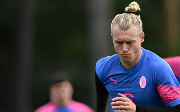 simon kjaer milanello