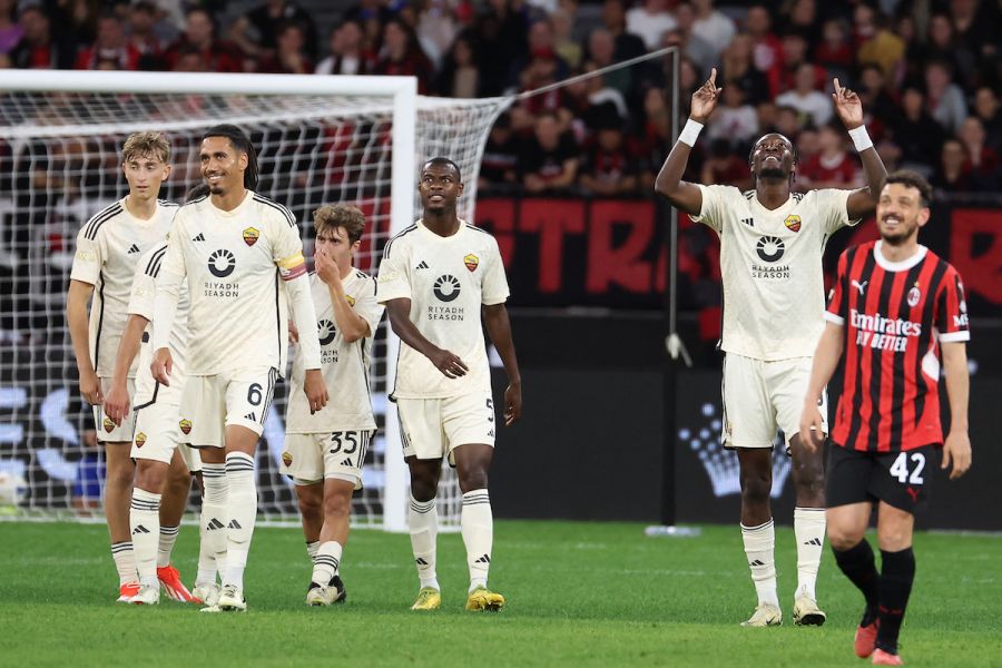 Roma 5-2 AC Milan: Theo and Okafor score in heavy Perth friendly defeat