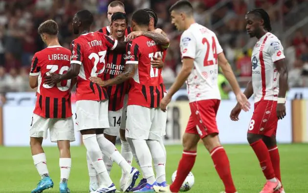 Tijjani Reijnders of AC Milan celebrates his goal