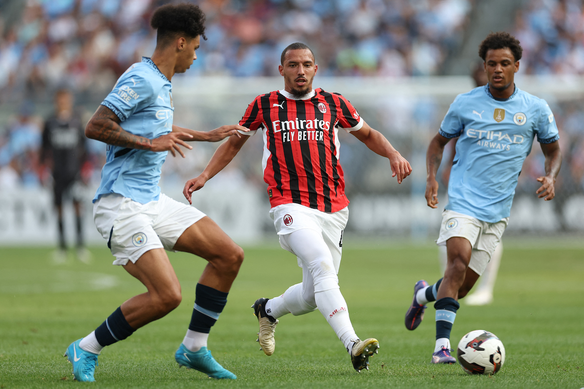 Milan's midfielder Ismael Bennacer