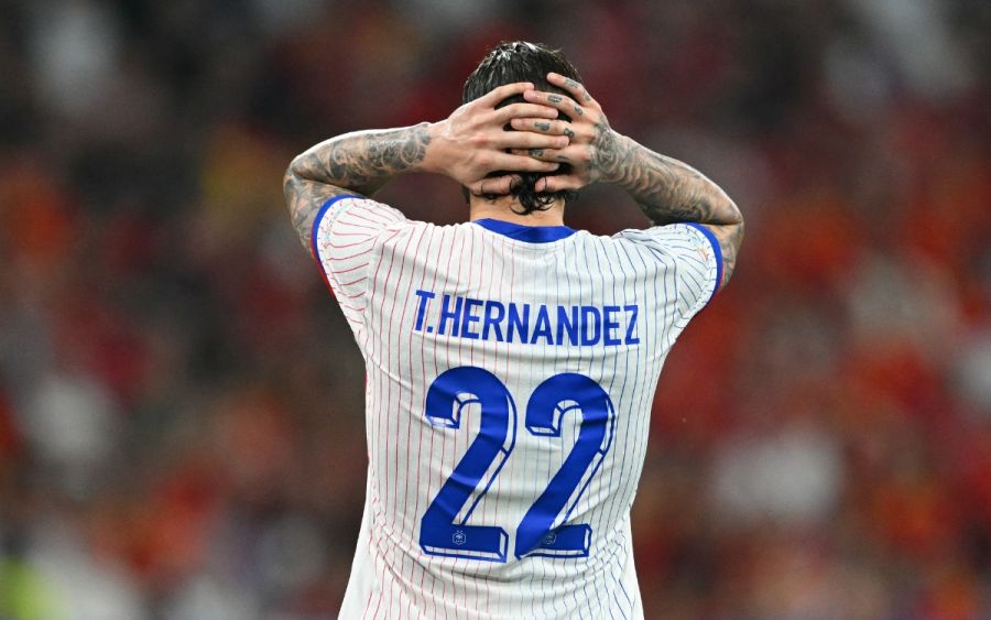 Theo-France-900x563.jpg