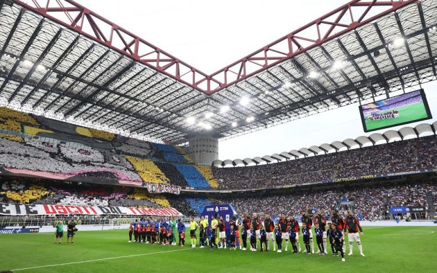 AC Milan and FC Internazionale teams line up