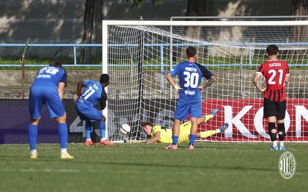 Milan Futuro Nava save vs. Pianese