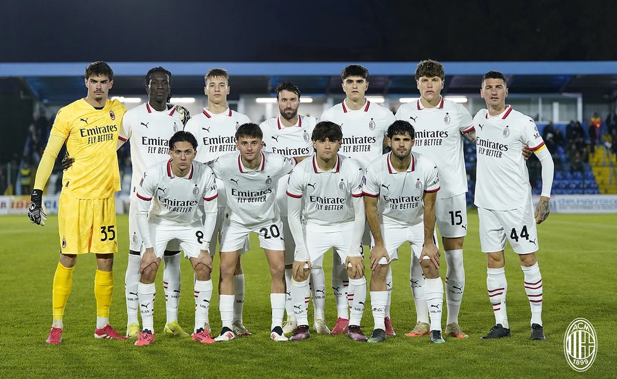 Milan Futuro team photo