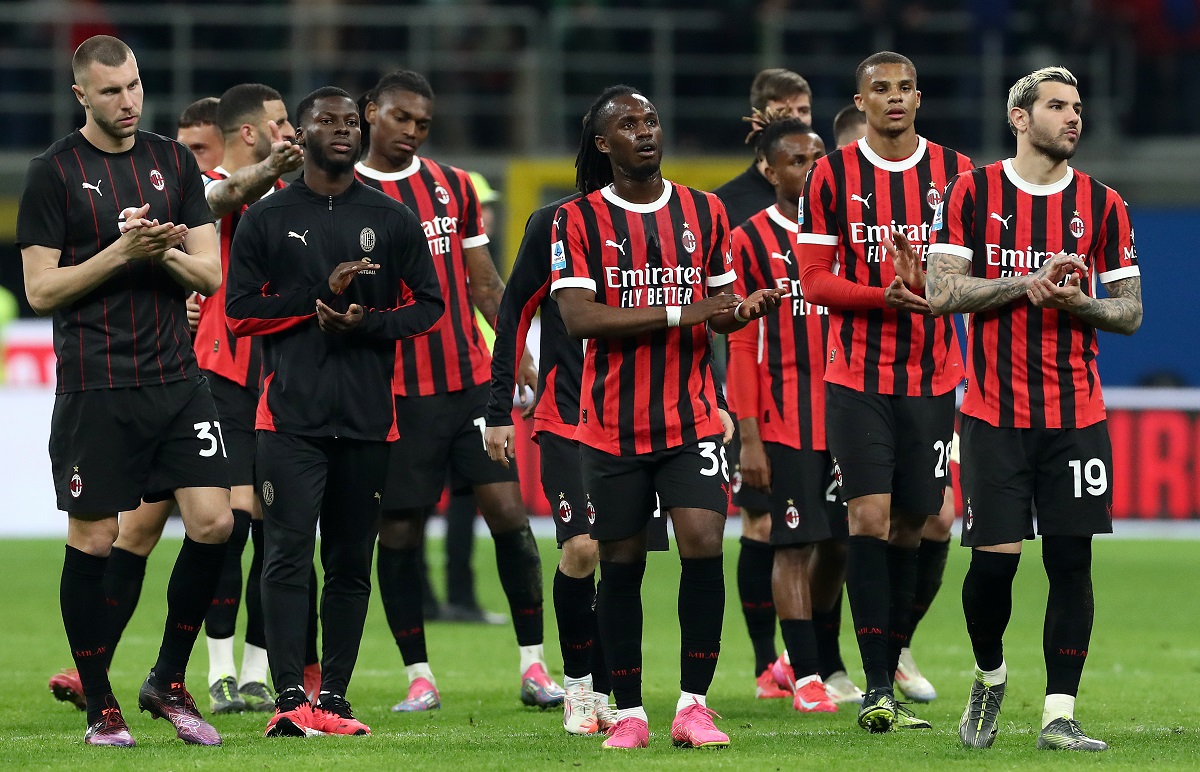 AC Milan players post Fiorentina