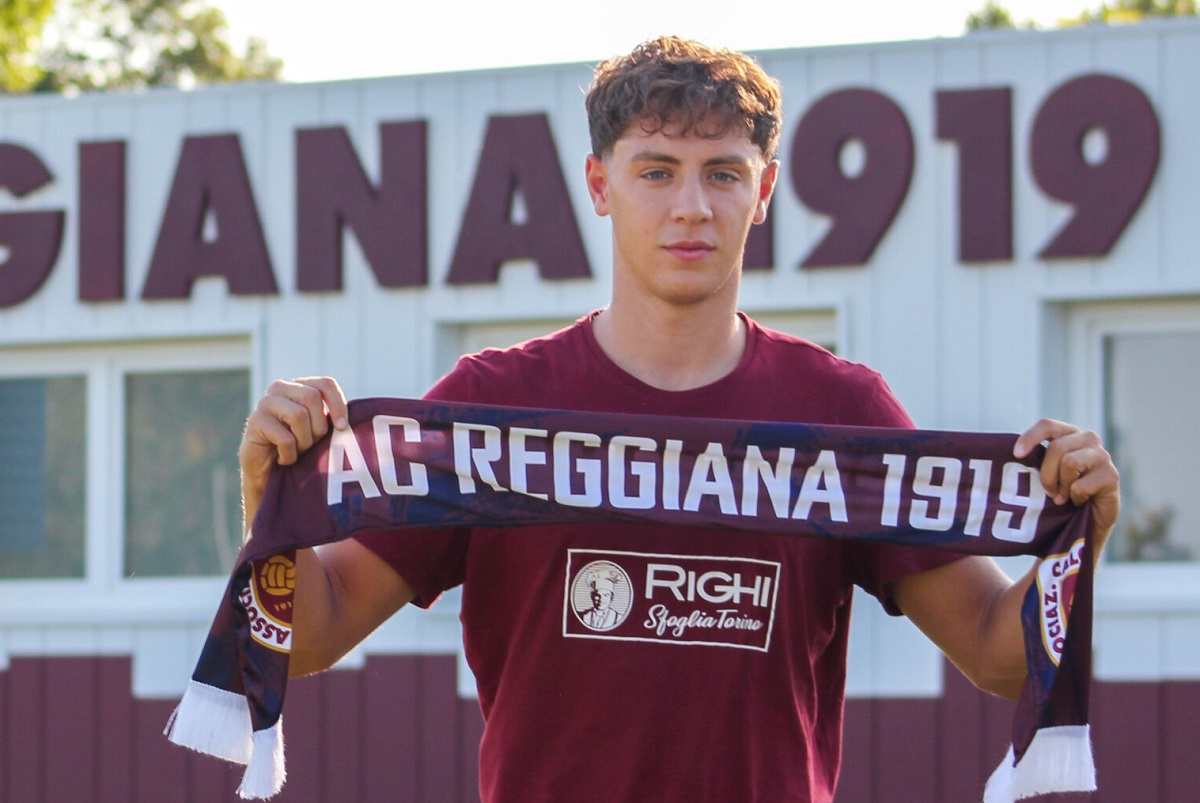 Official: AC Milan confirm Andrea Bozzolan has joined Reggiana in permanent deal