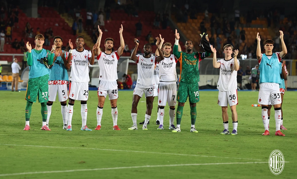 Milan players post Lecce