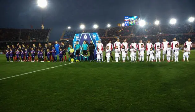 Milan players before Lecce game