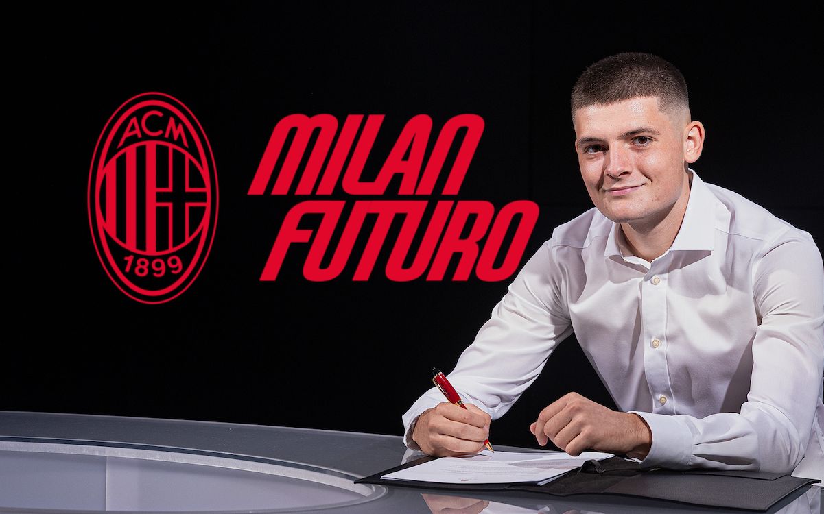 Official: Francesco Domniței signs first professional contract with Milan – photo