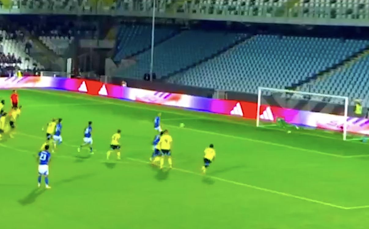 Watch: Camarda scores for Italy U21s against Sweden with Panenka penalty