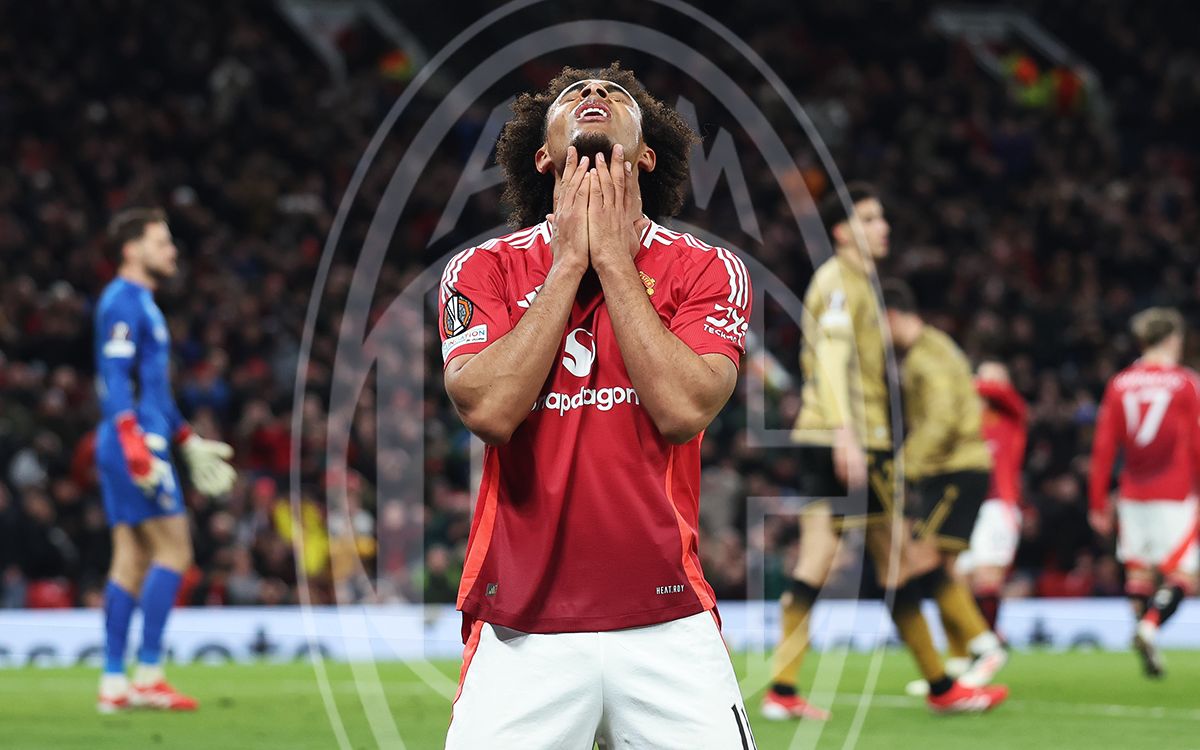 Zirkzee reacts Milan