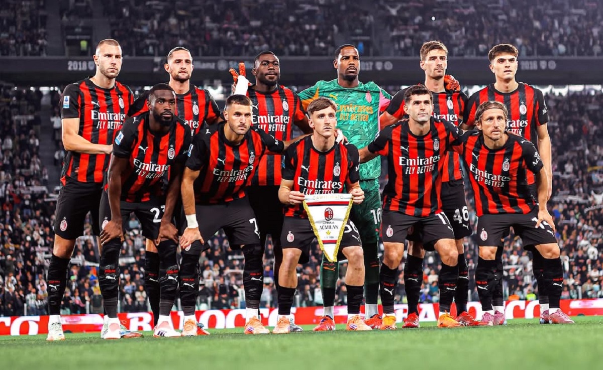 Milan players pre Juventus