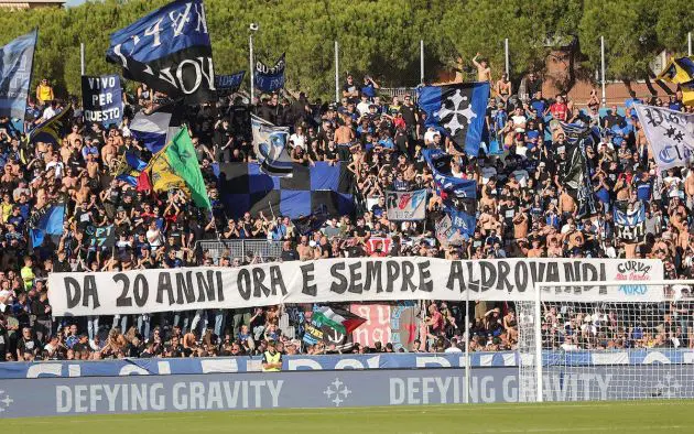 Fans of Pisa Sporting Club