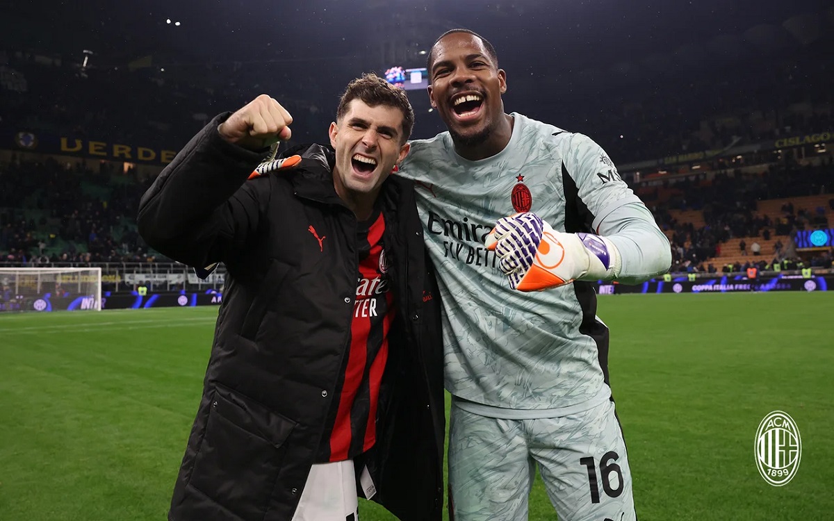 Pulisic and Maignan of Milan