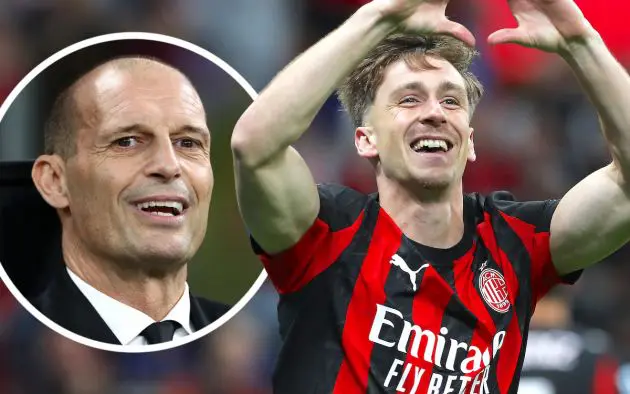Massimiliano Allegri Alexis Saelemaekers of AC Milan
