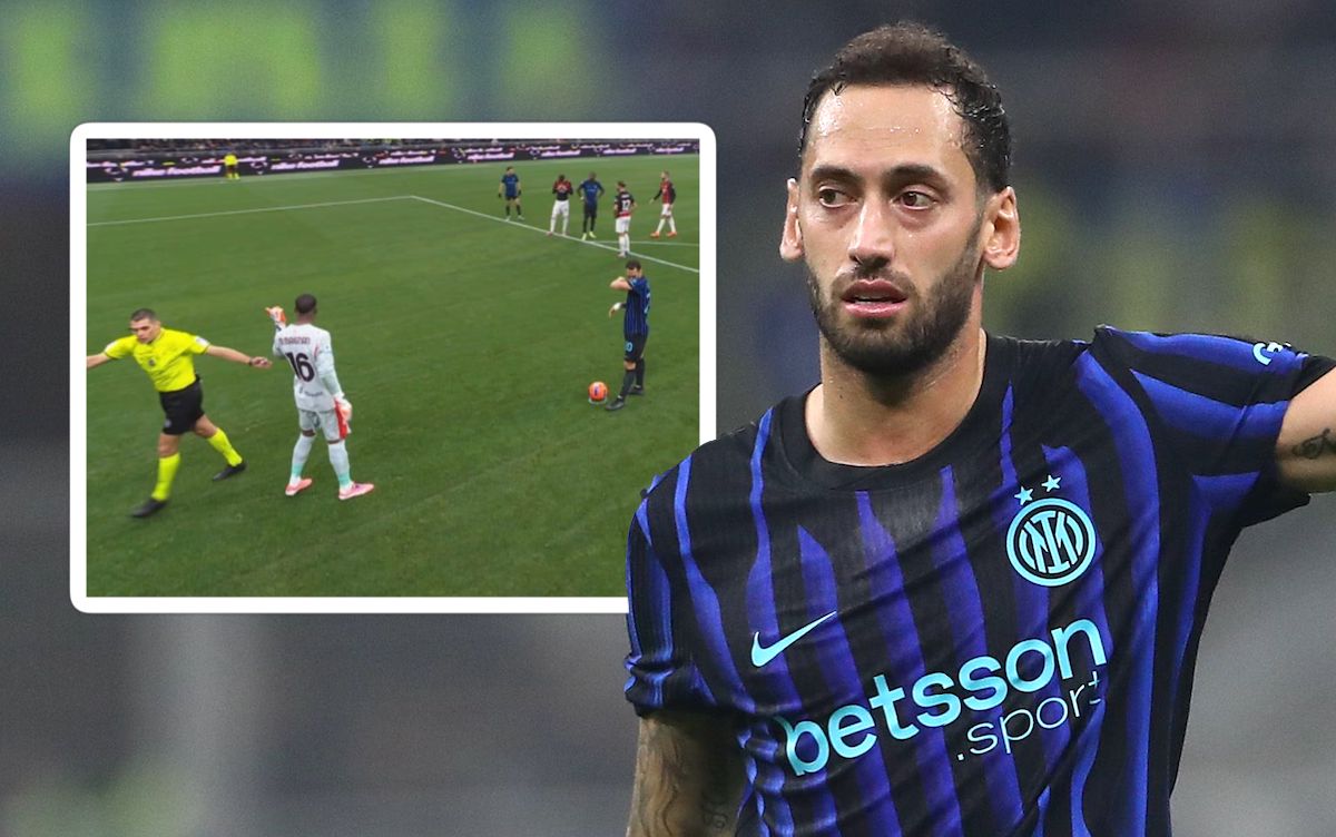 Hakan Calhanoglu of FC Internazionale