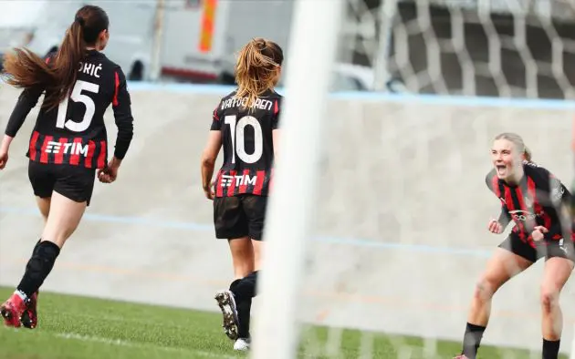 Van Dooren and Kyvåg celebrate Milan Women win