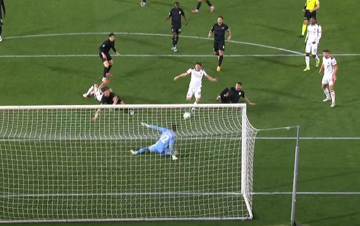 Watch: Luka Modric gives AC Milan the lead again vs. Pisa with composed finish late on