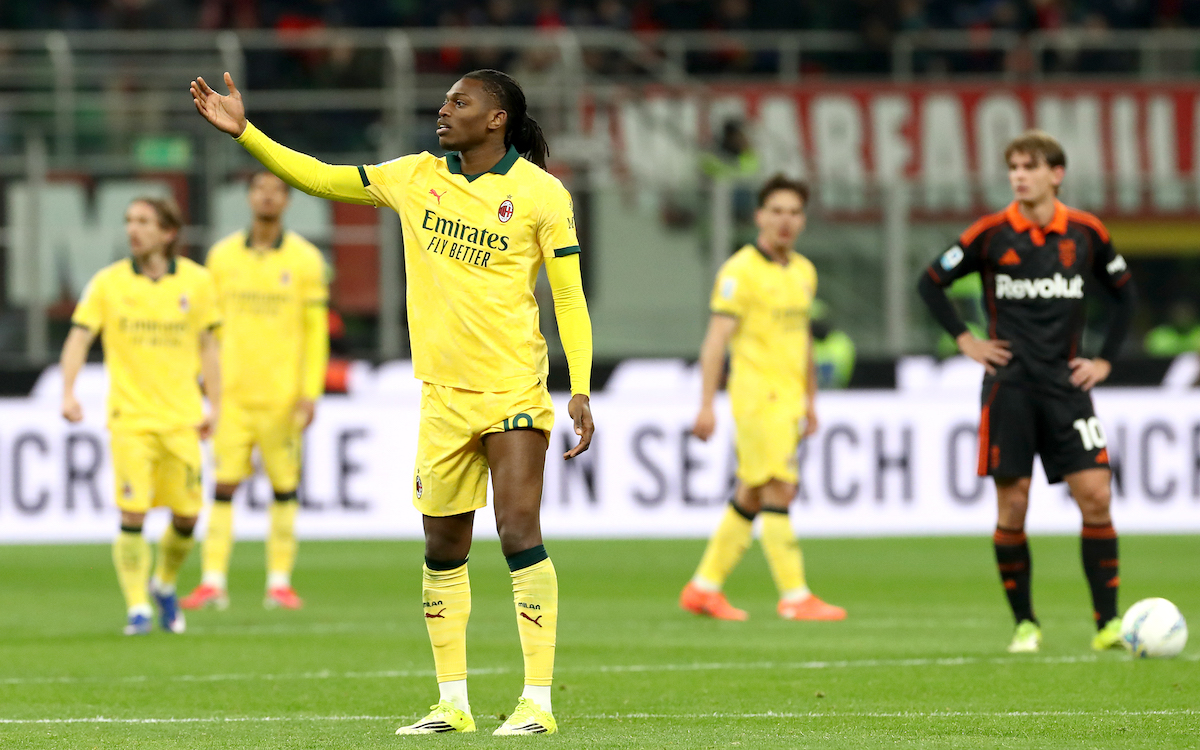 AC Milan 1-1 Como: Leao scores to keep unbeaten run but Scudetto dream fades